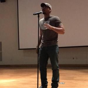 Meet your Posher, Christopher